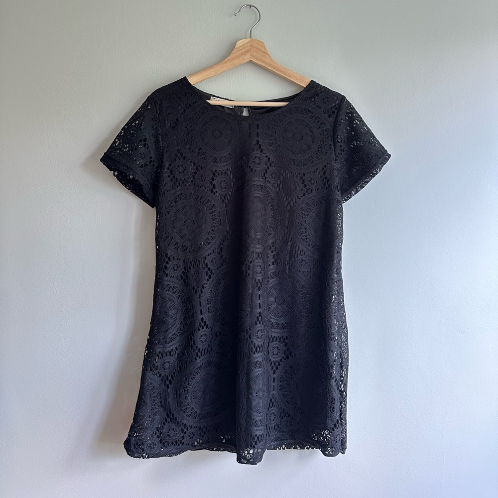 Elegant Black Lace Dress